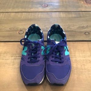 New Balance Walking Sneakers 7